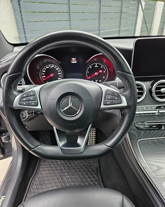 Mercedes-Benz GLC cena 144000 przebieg: 165000, rok produkcji 2018 z Szczecin małe 106